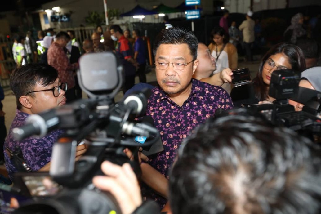 小飞机坠毁 | 彭议长:震惊罹难 佐哈里为公务搭机