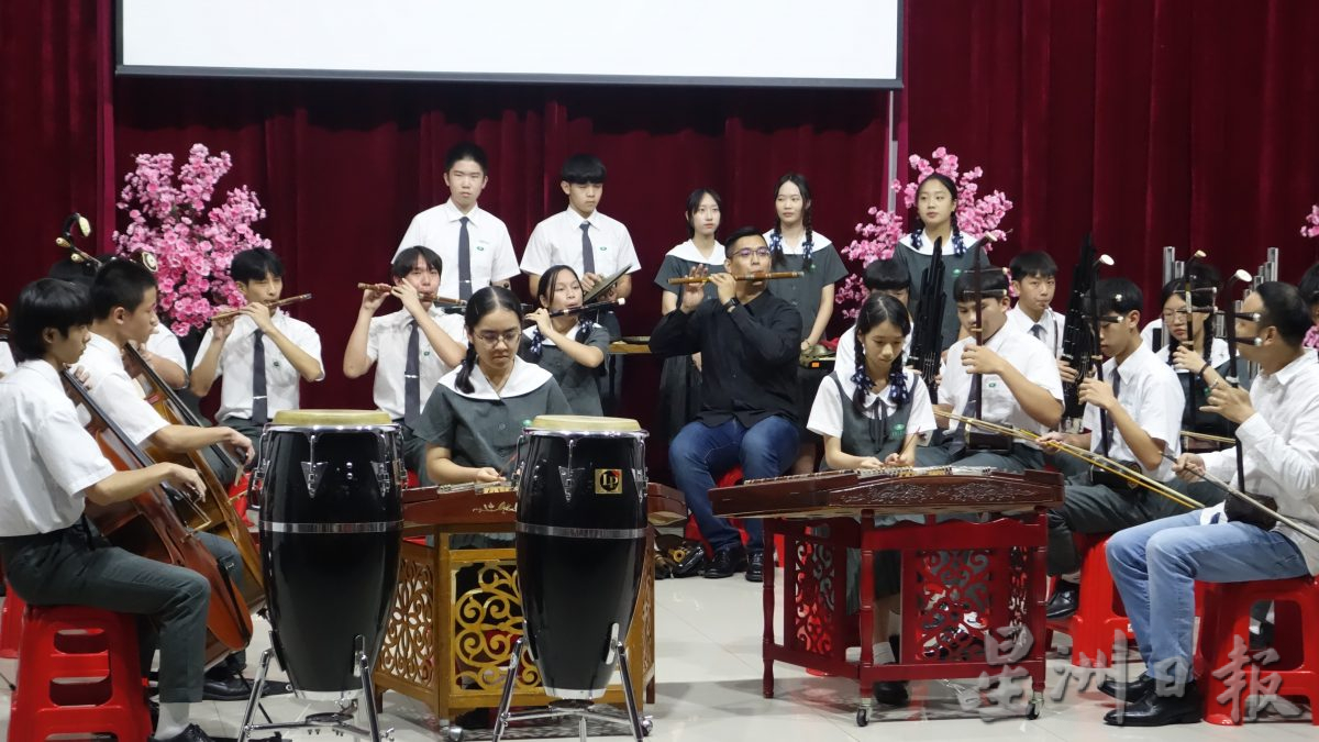 崇华独中与台湾慈济大学附属高级中学缔结姐妹校