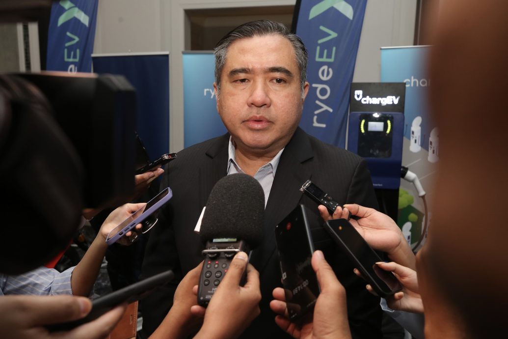 已指示航空事故调查局工作 陆兆福：暂不禁飞Beechcraft Premier 1