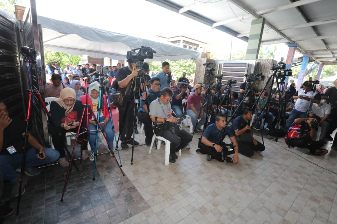 **已签发**柔：第三版头条：柔国盟誓言，把六州选举浪潮带到柔佛