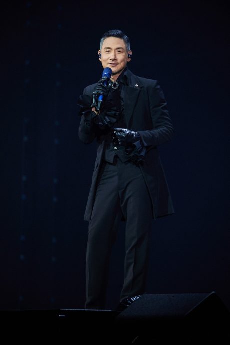 开唱前突头晕个唱险腰斩　张学友：巡演首次迟开场！