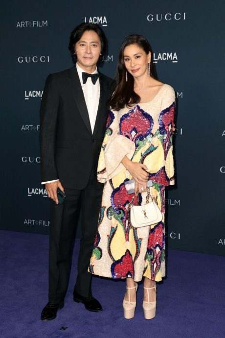 张东健妻子光复节晒游日照 被骂爆急删照道歉