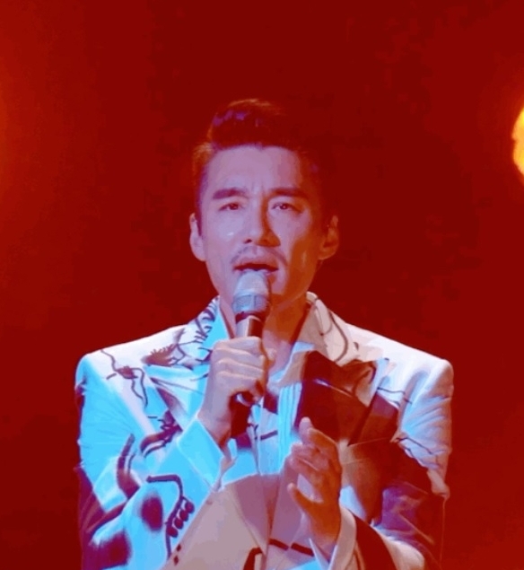 披荆斩棘｜蹭那英热度翻车 胡兵用女歌手开玩笑挨批