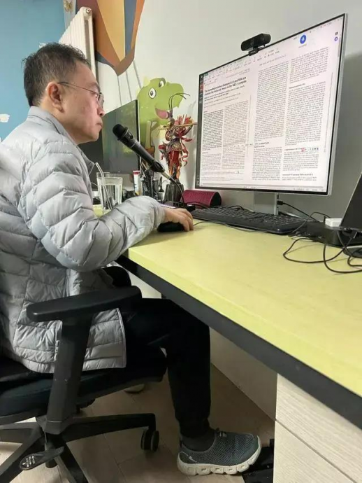 拼盘/已备好后事…京东副总蔡磊罹渐冻症 仍每天工作16小时:会战斗到最后一天