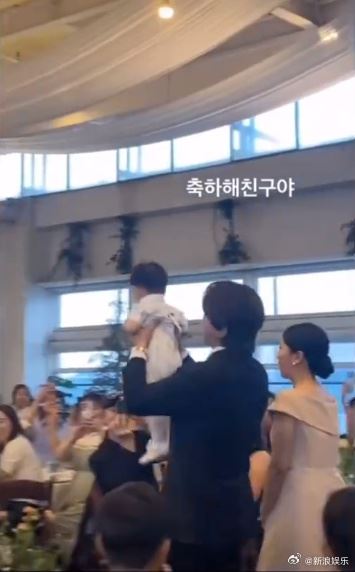 挥别过去丑闻 金贤重为儿周岁大排筵席