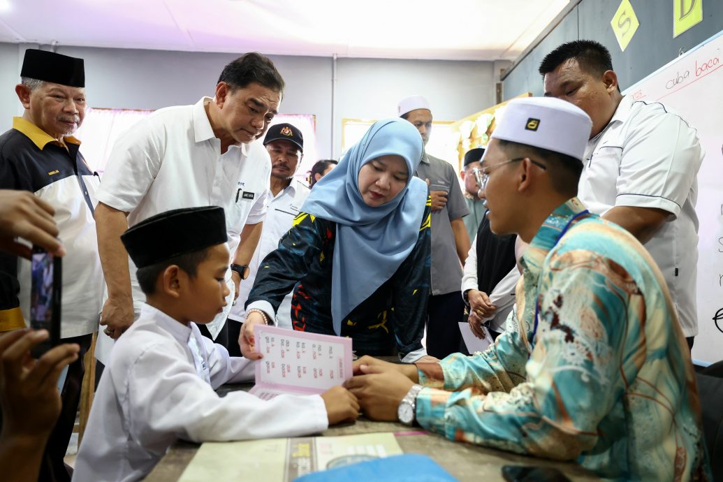 教育部将致力解决 沙砂两州学校问题