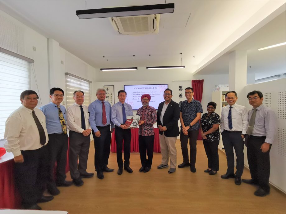 文告:华社研究中心