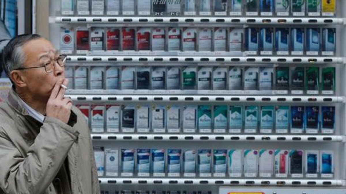 日本吸烟率持续下探 男性减至25%、女性减至7%