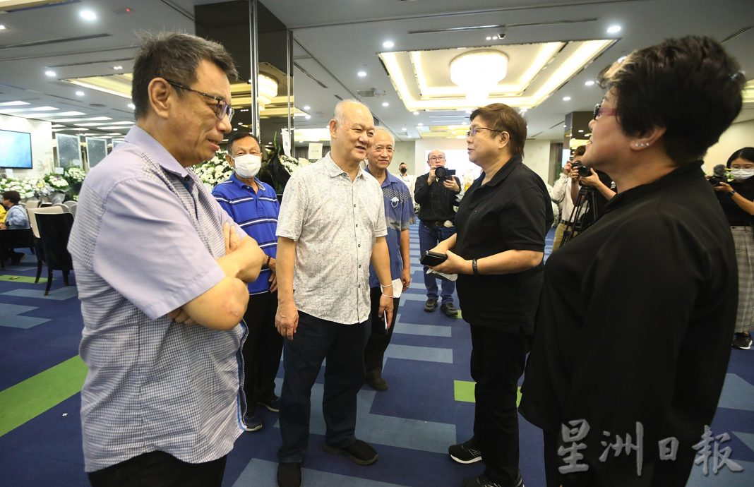 黄木良 丧府开放吊唁第二天