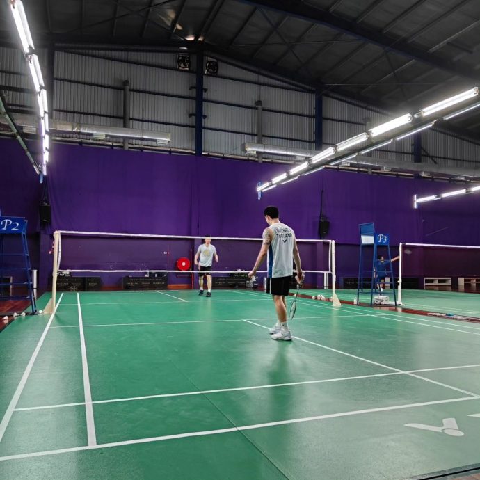 李梓嘉赞助商风波| 黄达明抱怨羽总以大欺小 蔡翰晶:羽总受条款所限