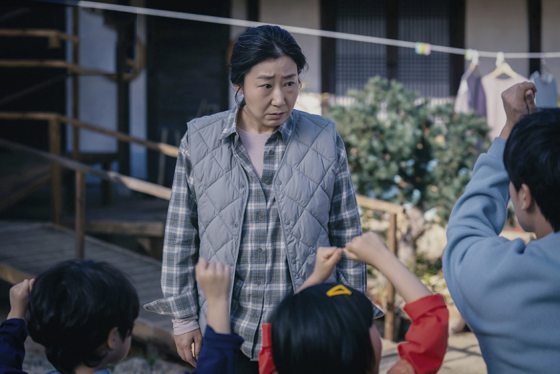 李欣霓/《坏妈妈》用亲情治愈悲惨人生