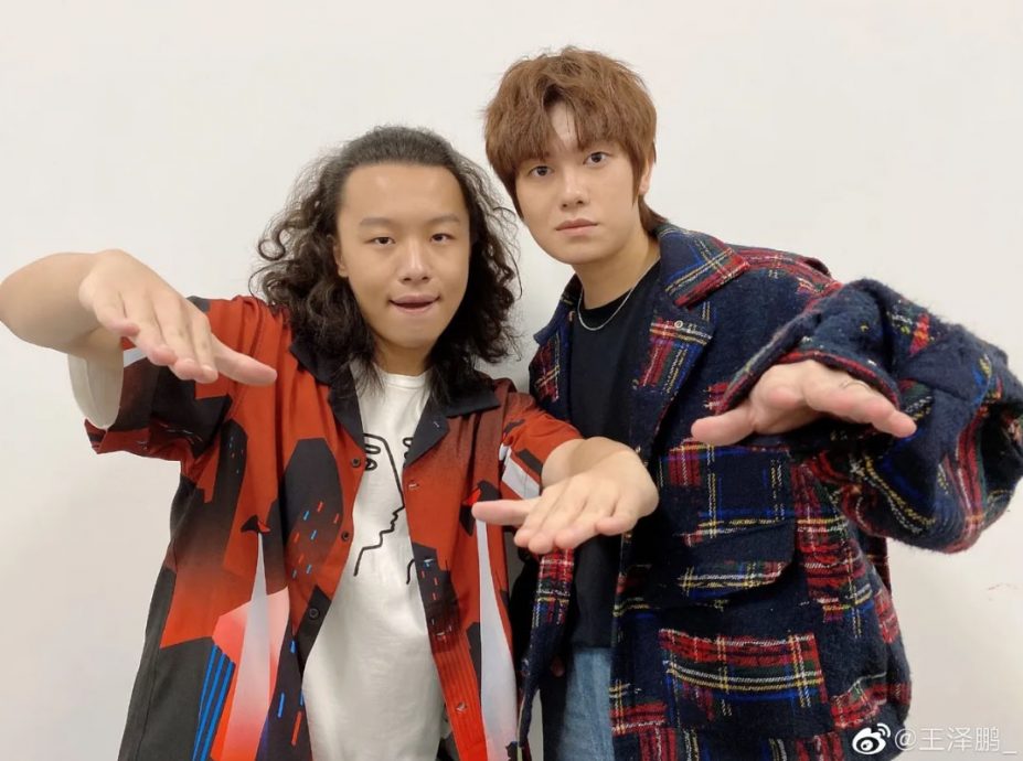 李玟2位学员静静不出声 愤怒网民出征痛批