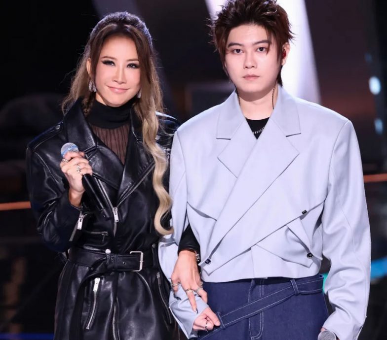 李玟2位学员静静不出声 愤怒网民出征痛批