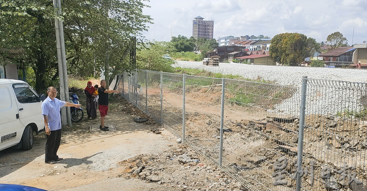 柔:民生特工:忧双轨铁道竣工后需绕远路行,哥打路居民促政府提供免费巴土
