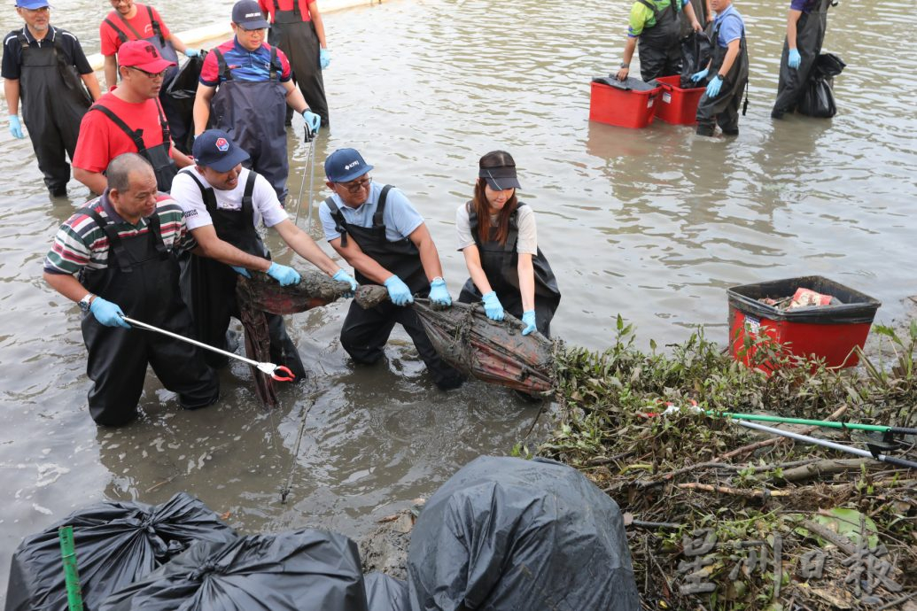 柔:放眼提升纱玉河 士姑来河水质 大臣:至可以畅游水平
