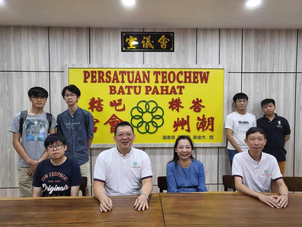 柔:教育版头条:中文促进会马潮联会联办中六中文班,峇潮州会馆成柔州学习中心之一