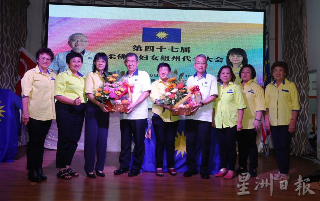 柔:新闻:盛传柔佛州政府行政团队将会重组,魏家祥:未听闻此事