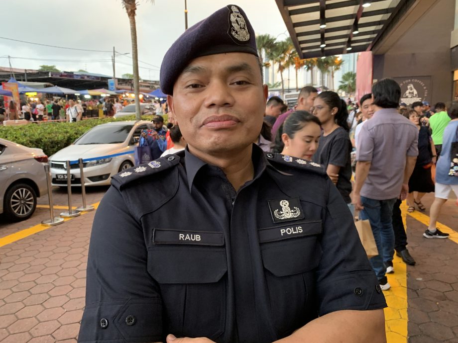 柔:新闻:笨珍警方联合反毒机构 7地点扫毒 捕12人