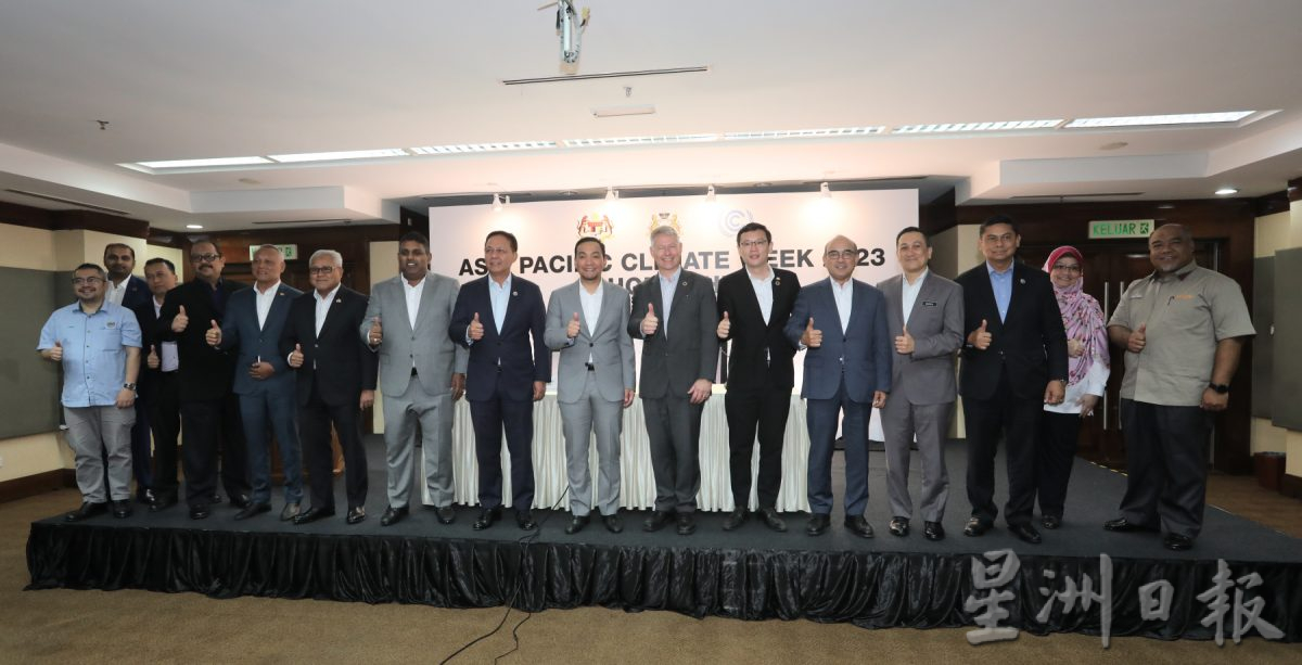 柔:柔佛州政府11月推出绿色协议,让柔佛有更绿化未来