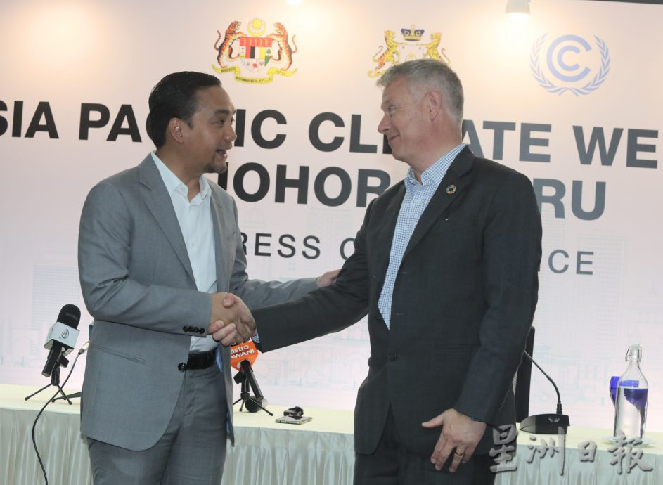 柔:柔佛州政府11月推出绿色协议,让柔佛有更绿化未来