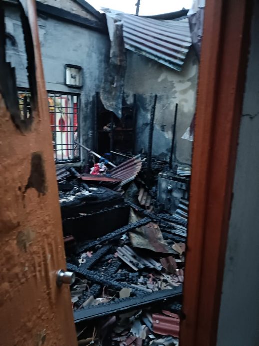 火魔吞噬一住家 妈妈带4月婴儿逃生