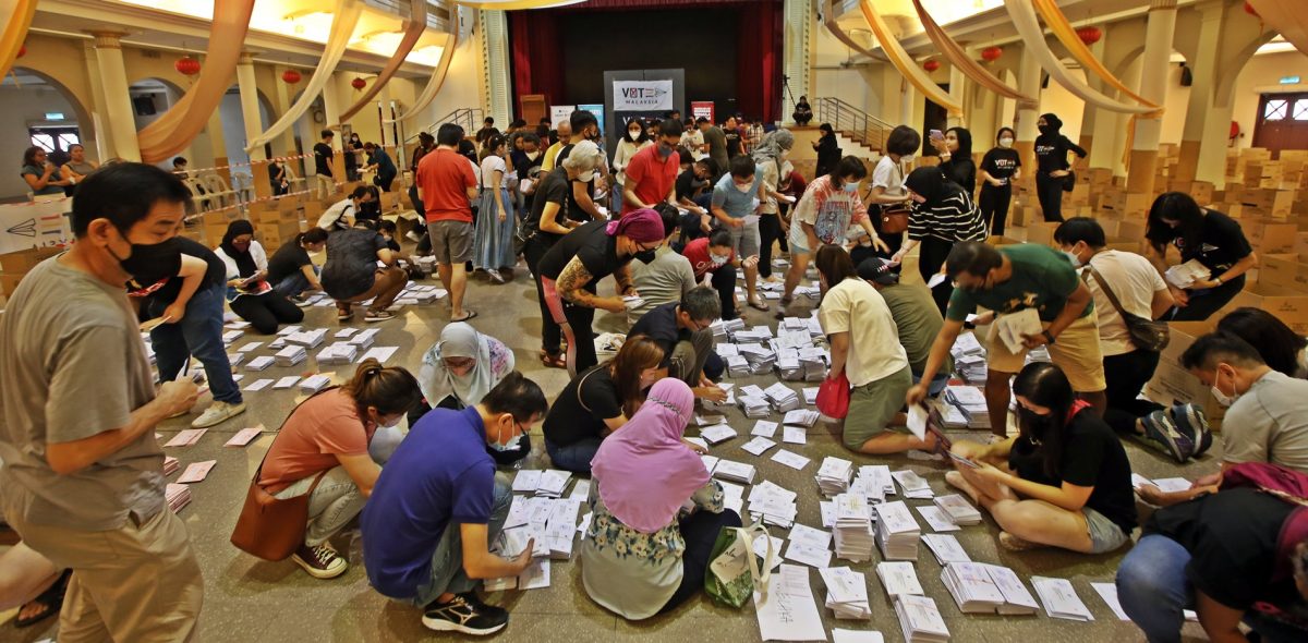 独家∕海外选票如雪球般滚回来 “送选票大军”启动了