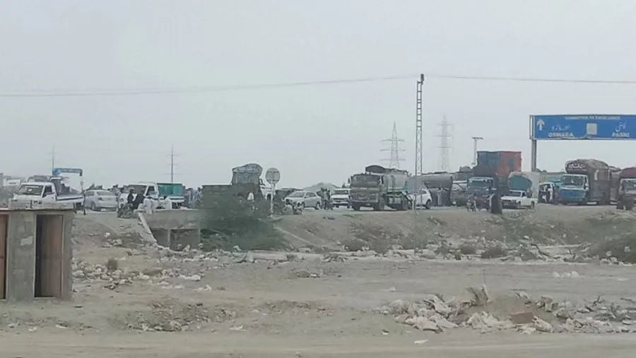 瓜达尔港中方车队遇袭最新消息：中方防弹车受到枪击，23名人员安全