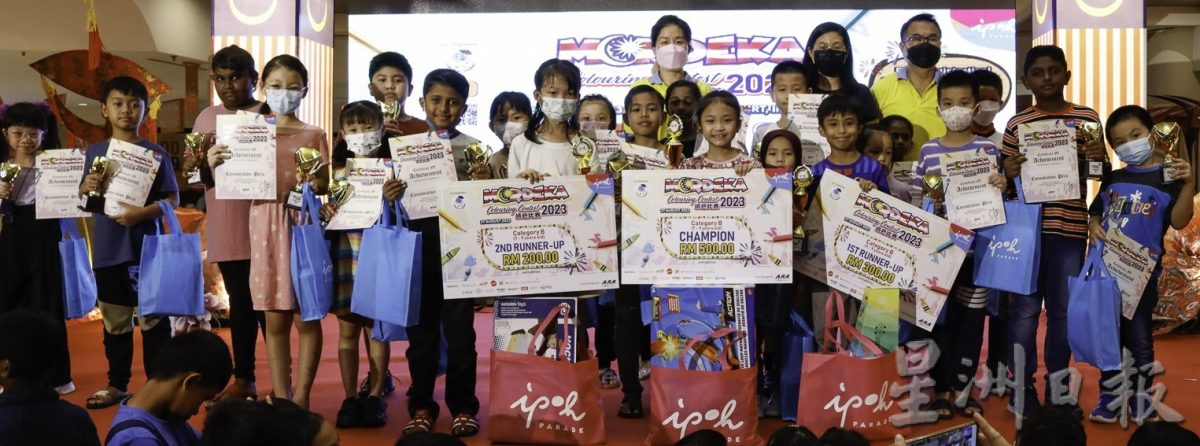 百利广场国庆填色赛 502儿童参赛