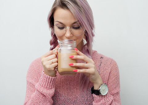 研究：每天饮用含糖饮料的女性患肝癌风险或更高