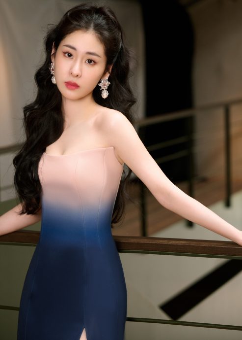 砸千万买《好声音》冠军? 2女星被点名