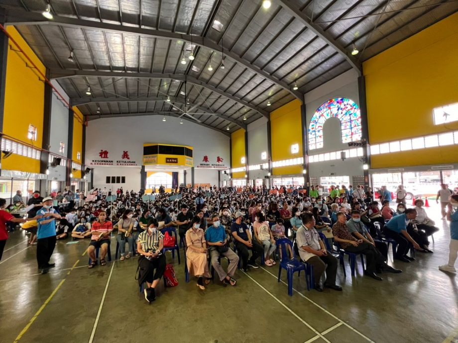 第十四届新马小学现场华文创作精英赛