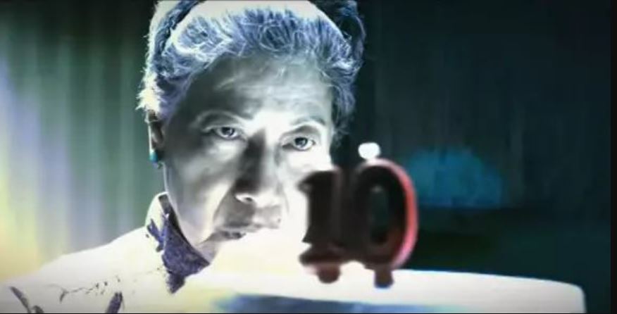 罗兰七月十四搭巴士被野生捕获 网民指“真是应节”遭斥责无礼	