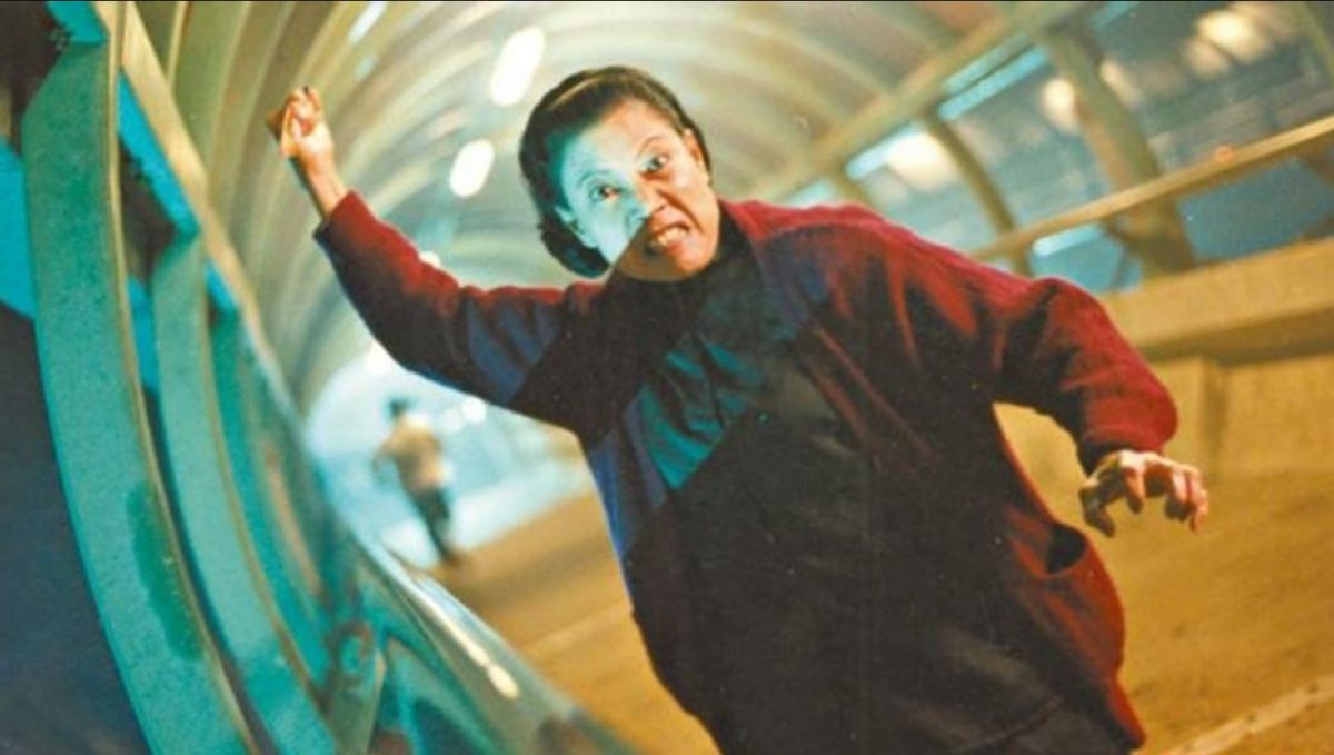 罗兰七月十四搭巴士被野生捕获 网民指“真是应节”遭斥责无礼	