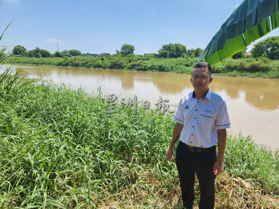 罗舜生:防下游浮萍垃圾速增 甲河应设木排拦河埂