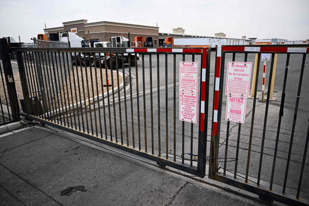 美货运巨头Yellow倒闭 3万员工失业