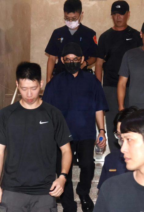 脸书曝大小S嗑药案 黄子佼以证人身分侦讯