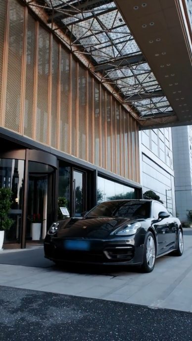 自备54份礼物 54岁郭少芸豪掷59万买超跑