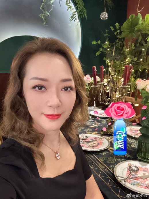 自备54份礼物 54岁郭少芸豪掷59万买超跑