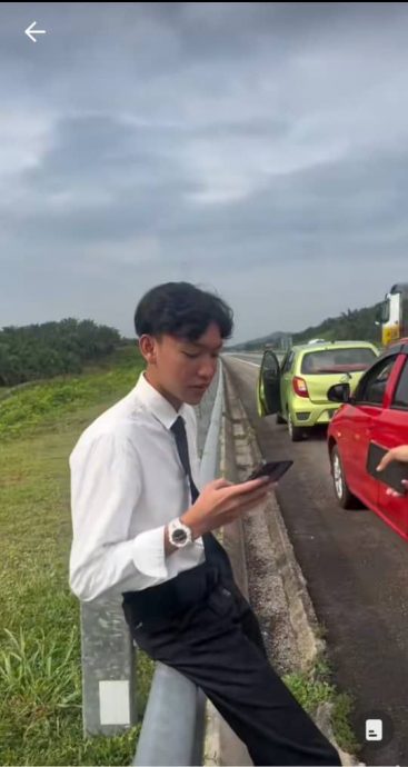 视频|全家2车送弟弟上大学  “半途才发现他被遗漏休息站”