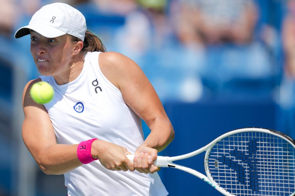 辛辛那堤网球公开赛| 法网冠军对决温网冠军 斯瓦泰克技高一筹