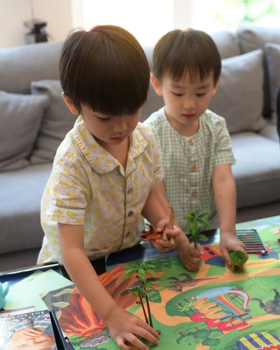 陈凯琳晒二宝3岁庆生照 曝小暖男日常贴心细节