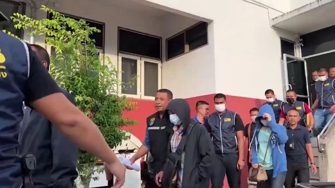 陶公府烟花厂爆炸案 老板夫妇投案自首