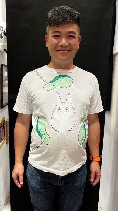 马国毕酒驾遭拦画面曝光 90度鞠躬向外界道歉