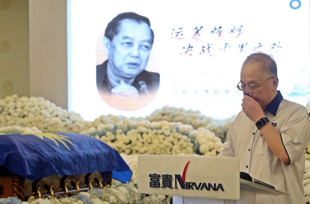 黄木良今日举殡 魏家祥率领党要致上崇高敬意