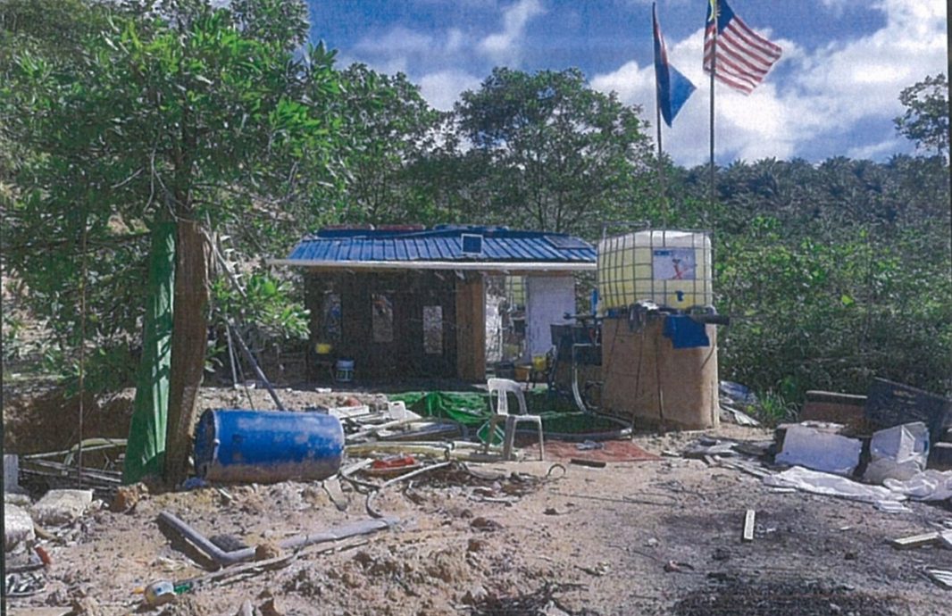 (交清江):国:【特稿】(2文1)土地遭人非法倾倒垃圾,地主多番报警采取行动求助无门