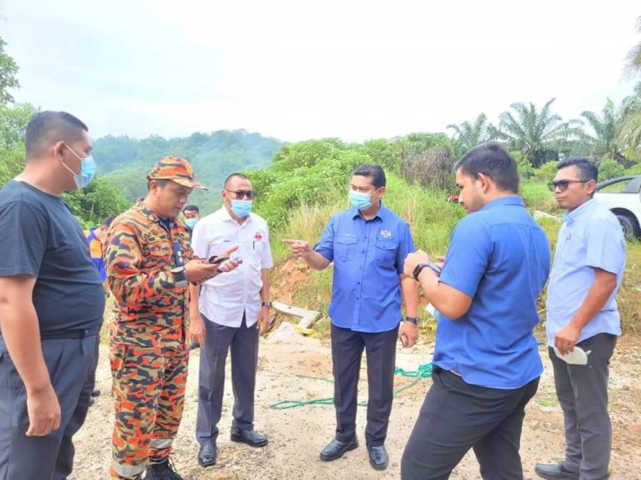 (交清江):国:【特稿】(2文1)土地遭人非法倾倒垃圾,地主多番报警采取行动求助无门