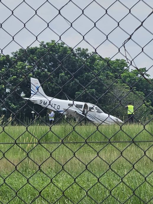 (全国版)小型飞机著陆时失控