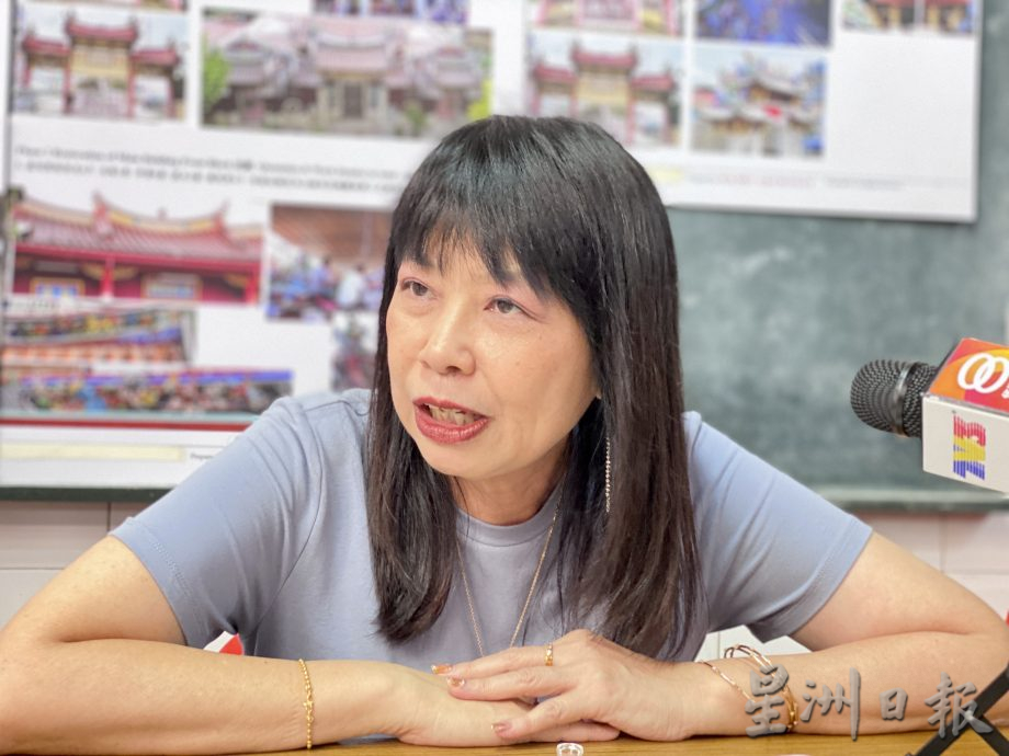 林慧英希望教育局日后多留意,避免发生类似快餐盒里装的竟是奶油面包和盒装饮料事件。