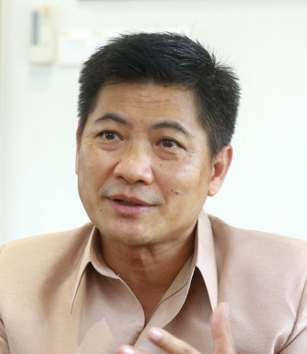 “外国使节豁免戴宋谷” 曹观友：沟通失误