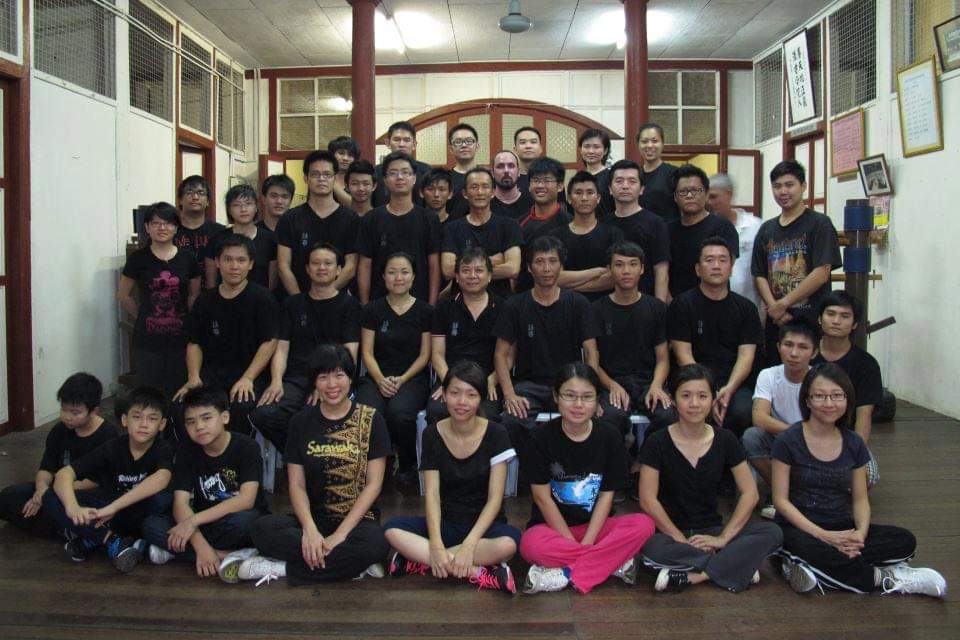 (古城第二版主文)《你动摇了吗》咏春拳直线出拳,最短距离最快速度